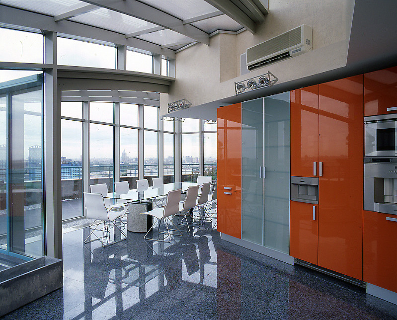 ТРЕХУРОВНЕВЫЙ ПЕНТХАУС В СТИЛЕ ХАЙ-ТЕК