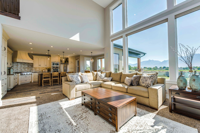 Pennington House Plan modern-wohnzimmer