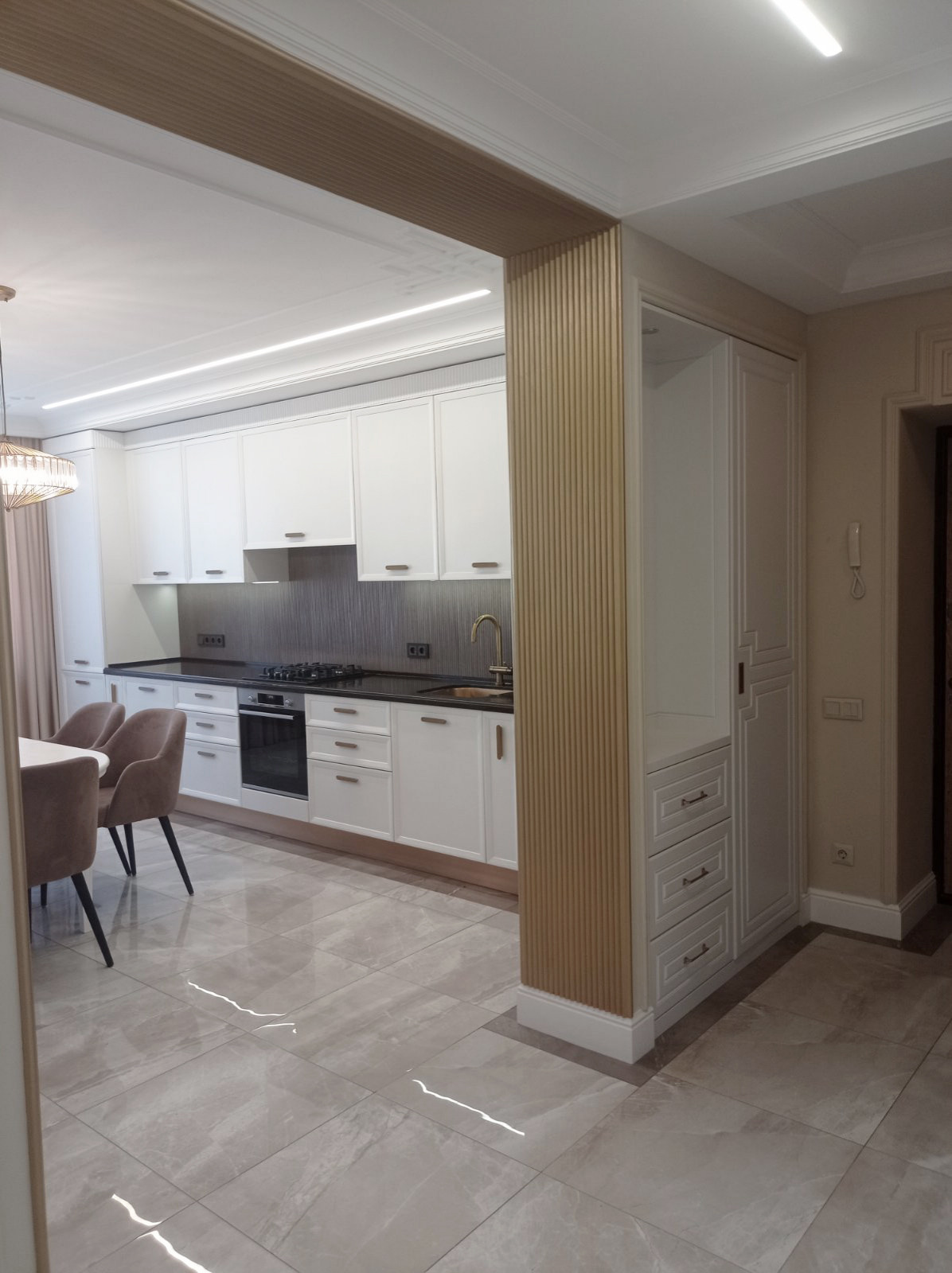 Интерьер двухкомнатной квартиры для Мамы