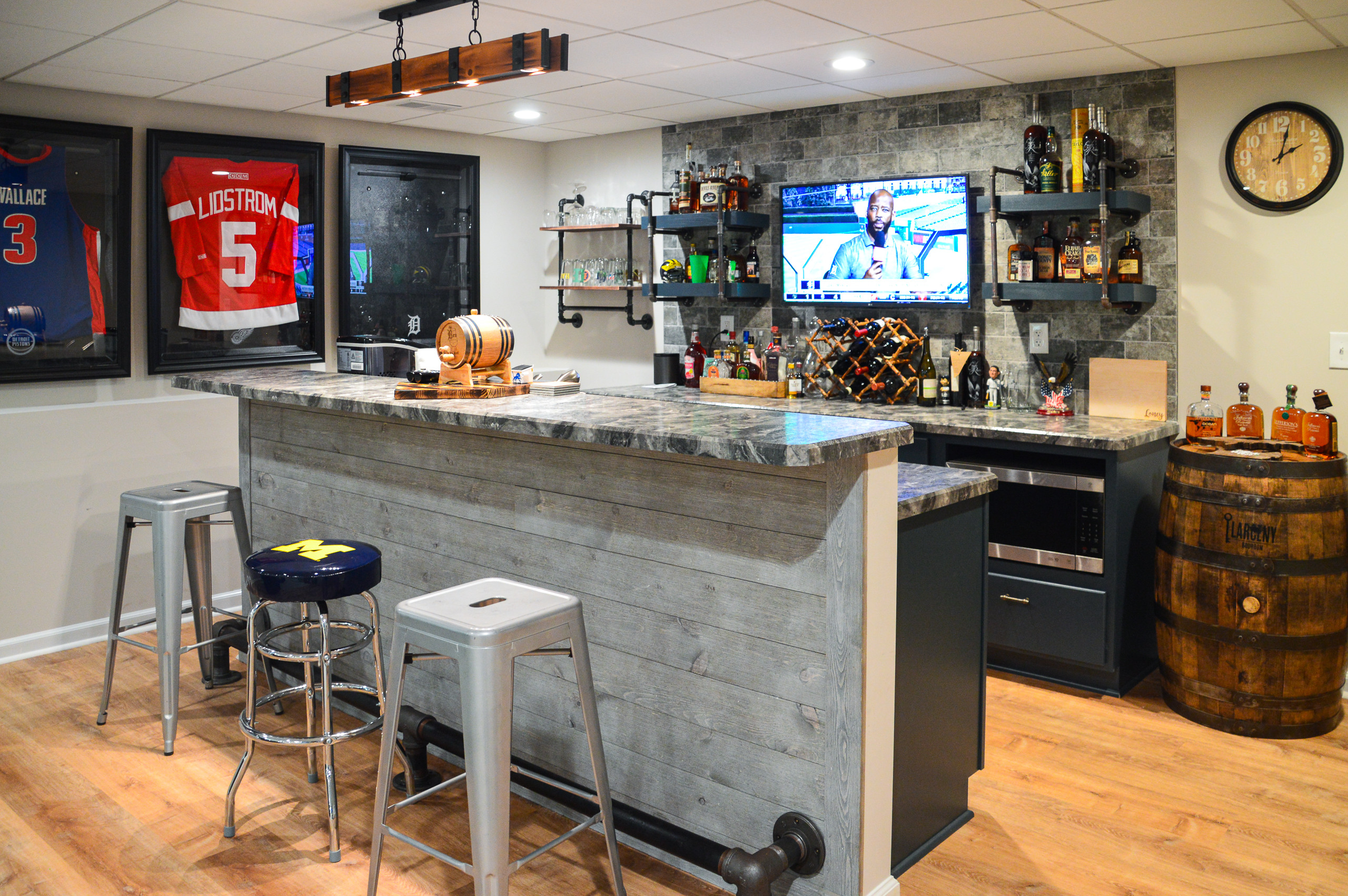 13 Man Cave Bar Ideas - (PICTURES) - Love Home Designs