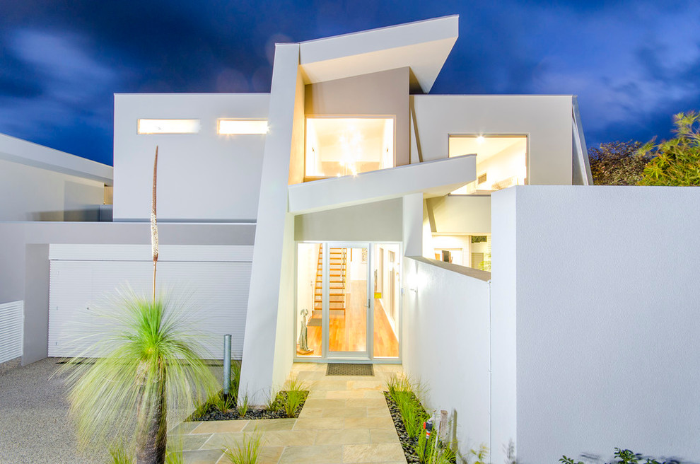 Inspiration for a contemporary exterior in Melbourne.