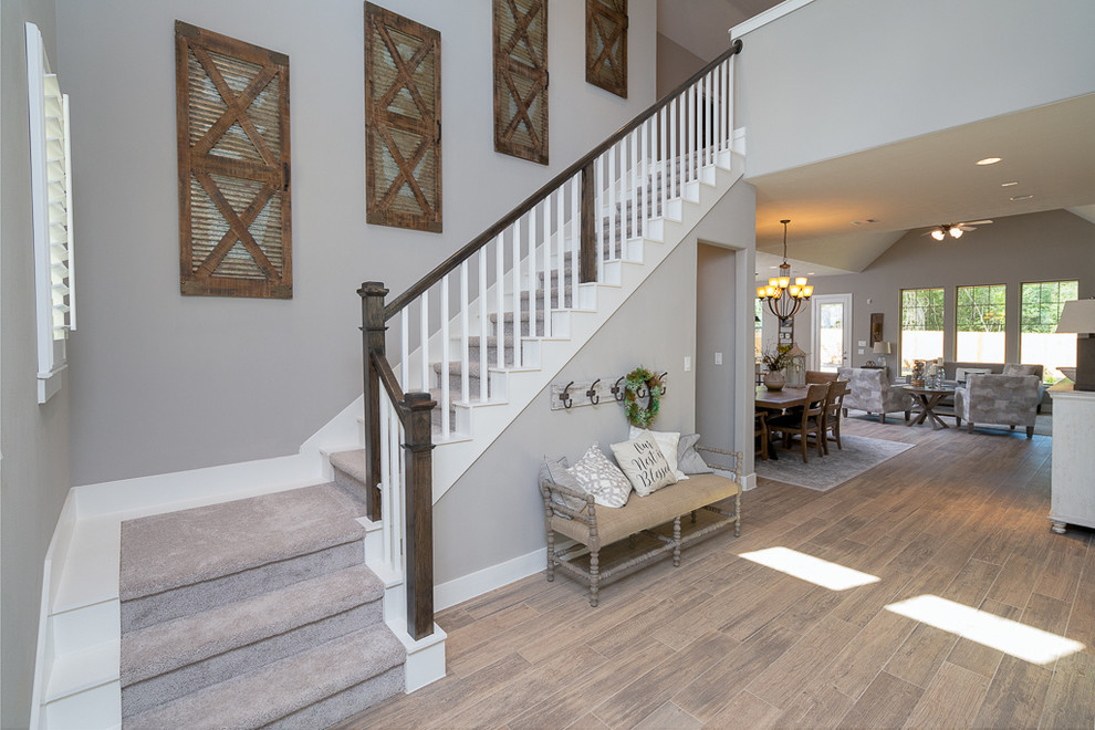 Design ideas for an arts and crafts staircase in Houston.