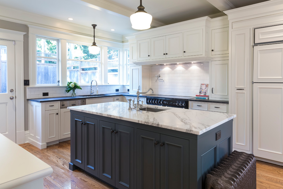 Kitchen - transitional kitchen idea in Seattle