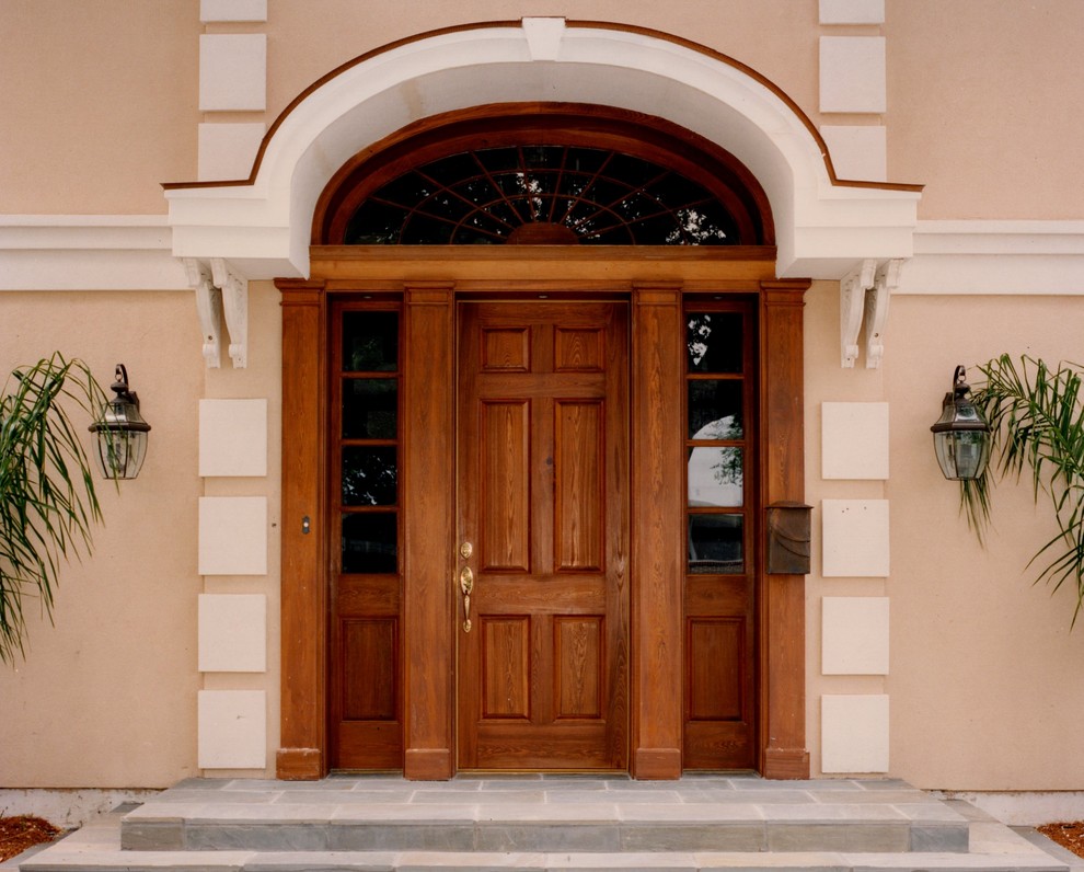 Design ideas for a large traditional entryway in New Orleans.