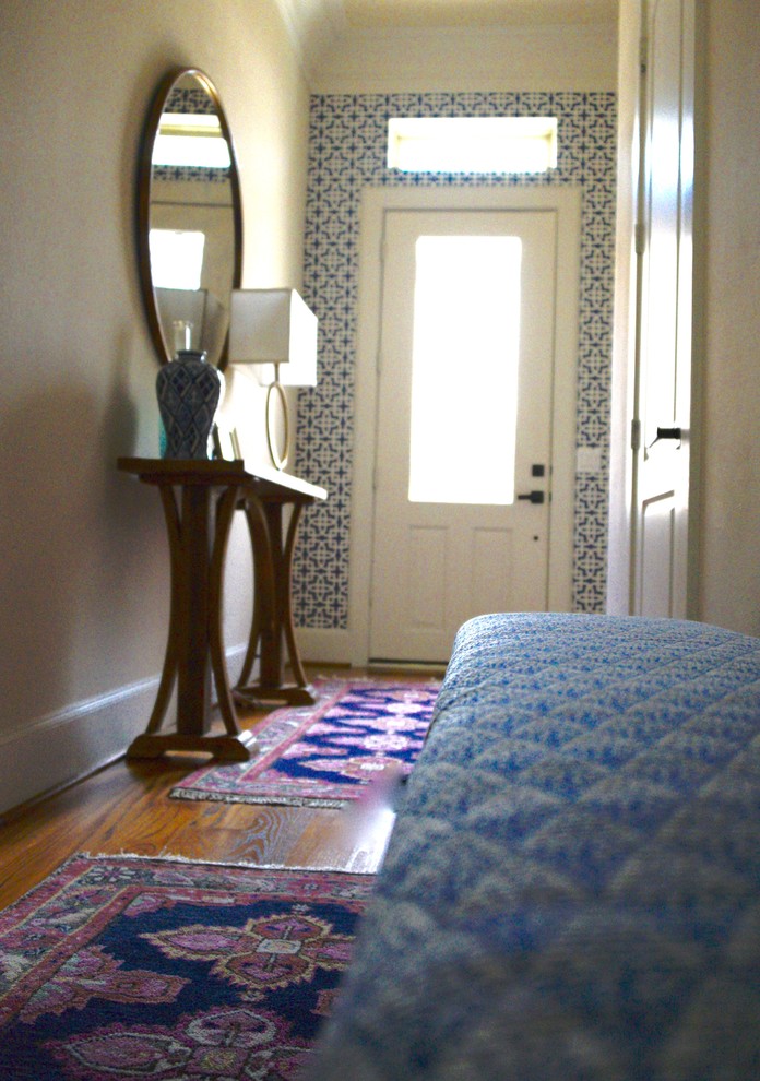 Entryway - eclectic entryway idea in Houston
