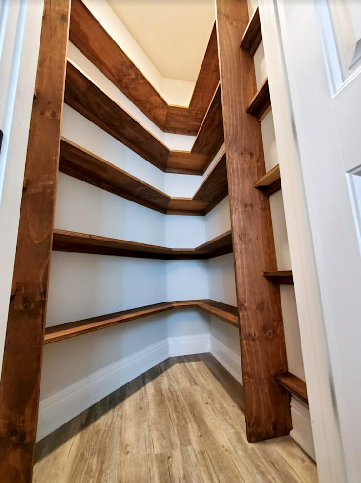 Custom Pantry & Laundry Room