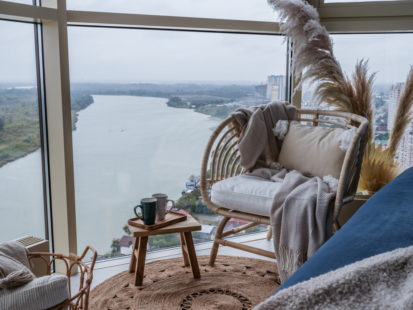 Квартира с видом на реку