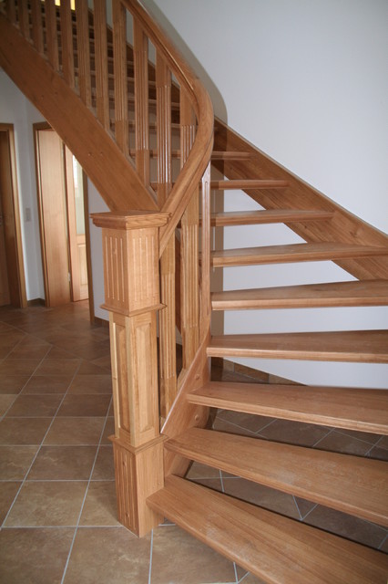 Treppenbau tropical-staircase
