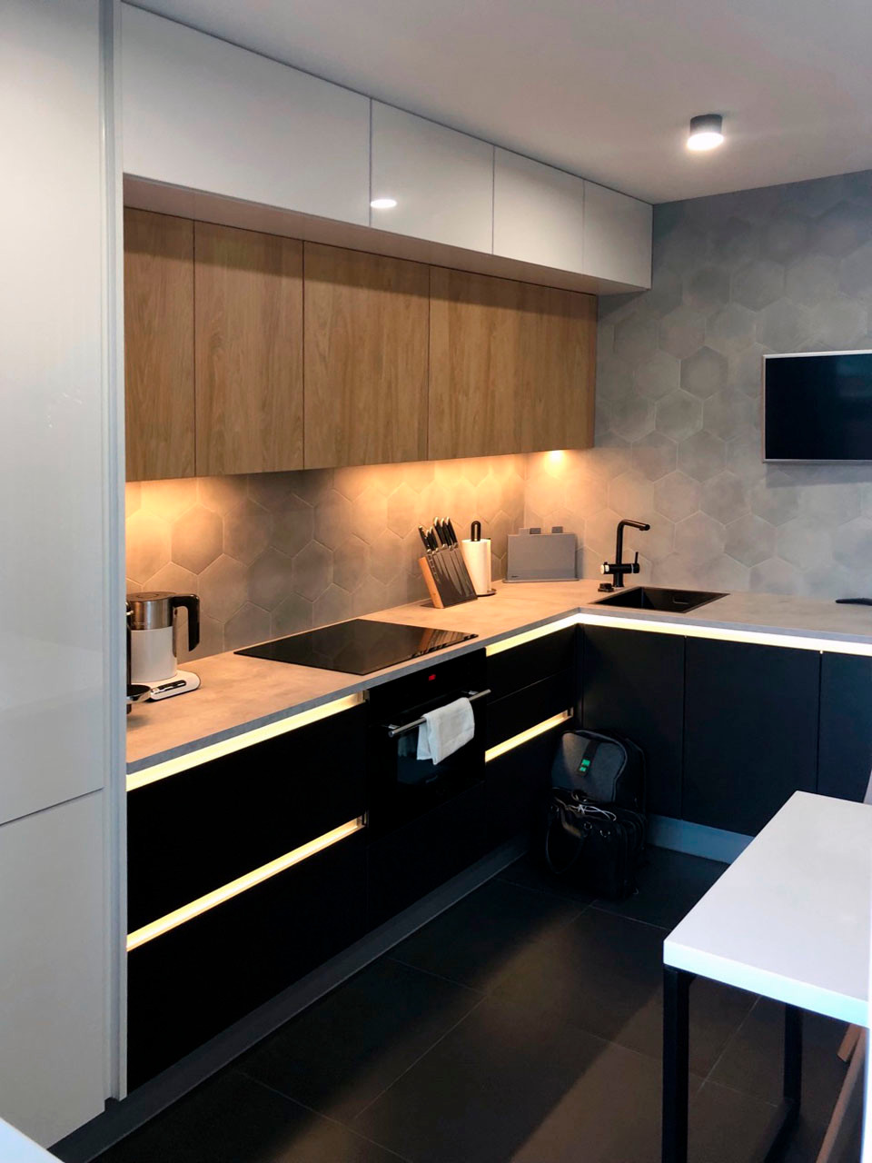 Строгий интерьер однокомнатной квартиры