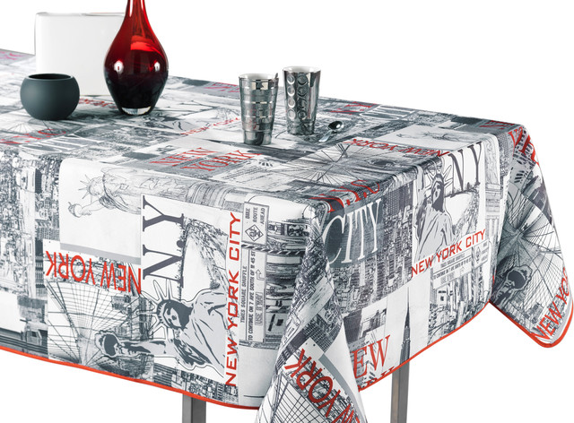 New York City Black/White/Red Tablecloth, 95x58