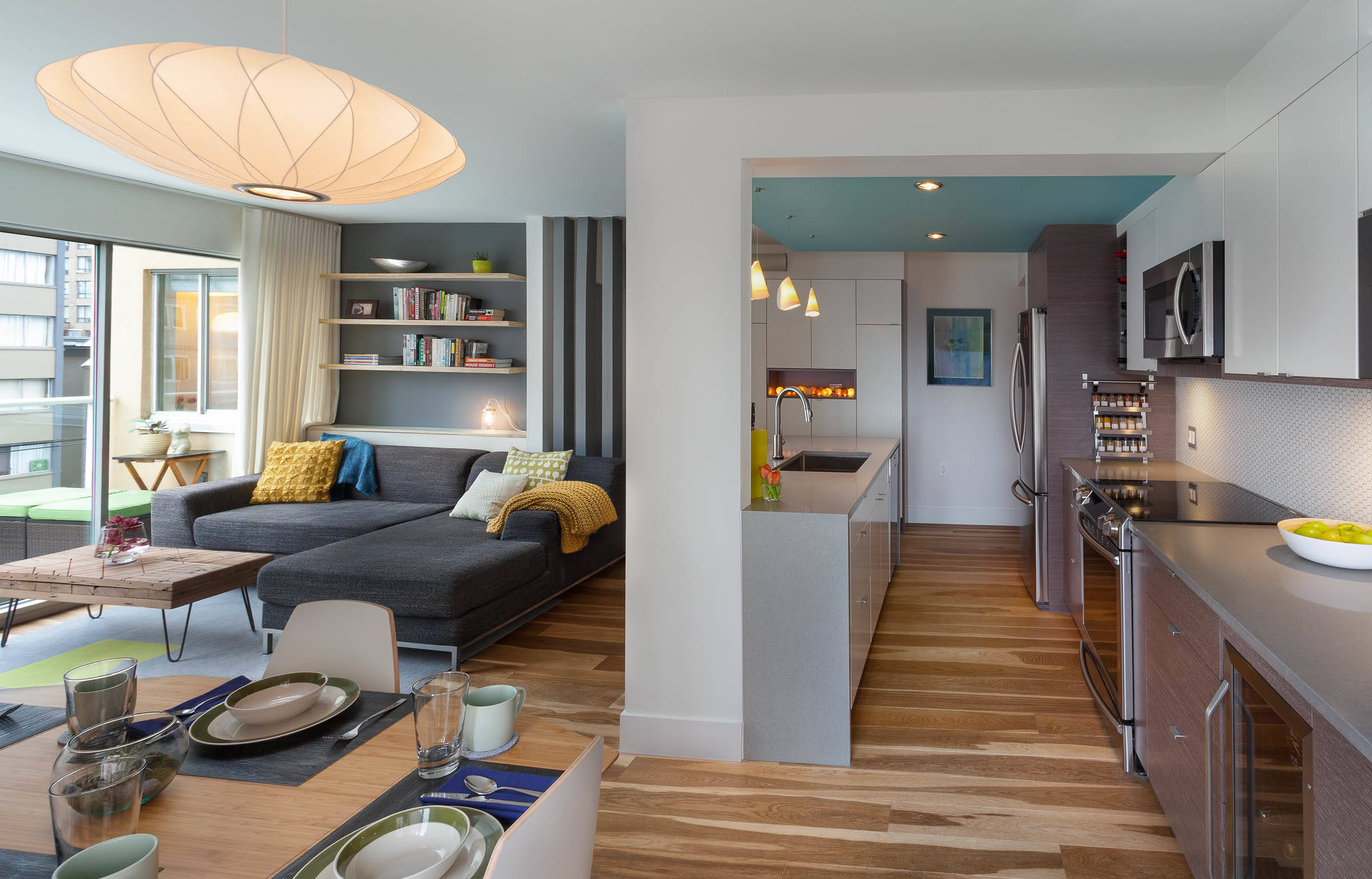 See 8 Stunning Abodes From 2 Modern Home Tours in Canada