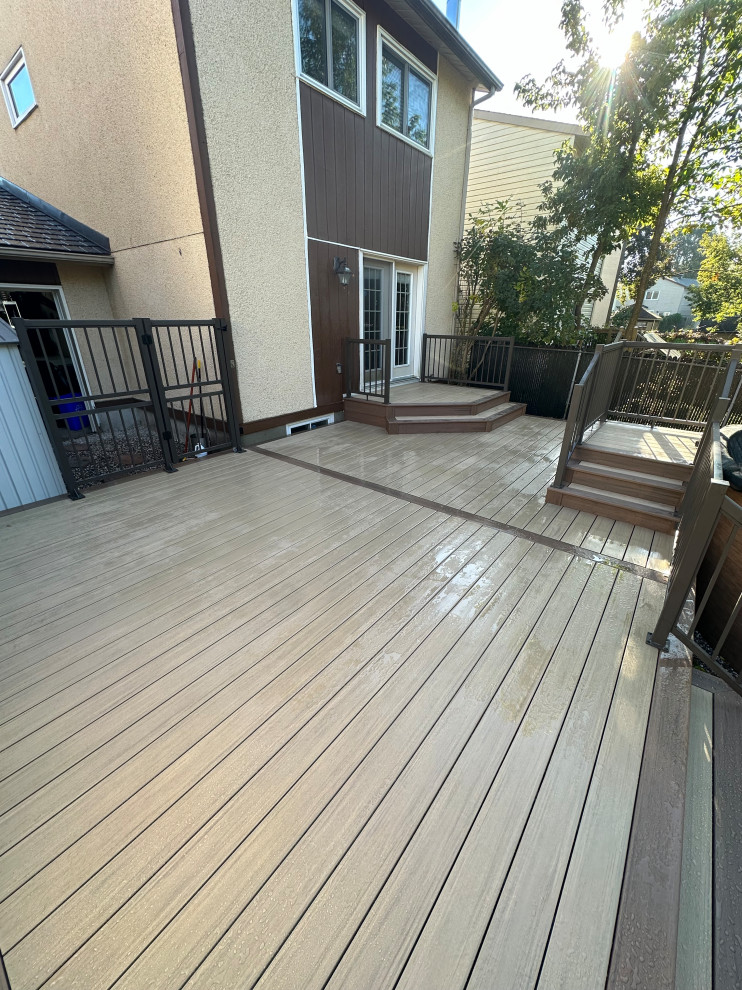 Weathered Teak with English Walnut trim