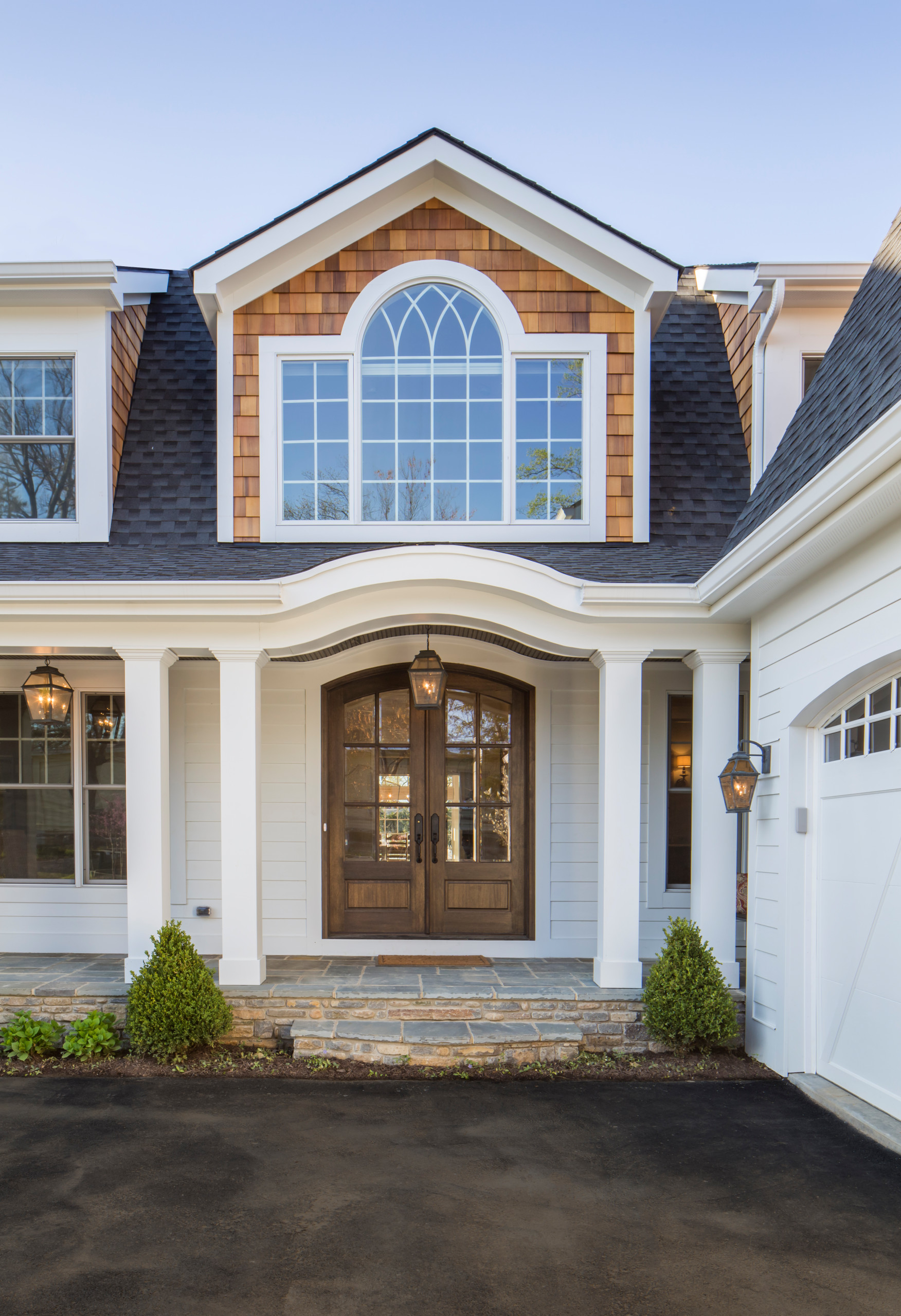 75 Exterior Home Ideas You'll Love - December, 2025 | Houzz, image size:1752x2560