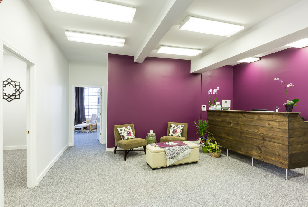 Inspiration for a large contemporary home design remodel in New York