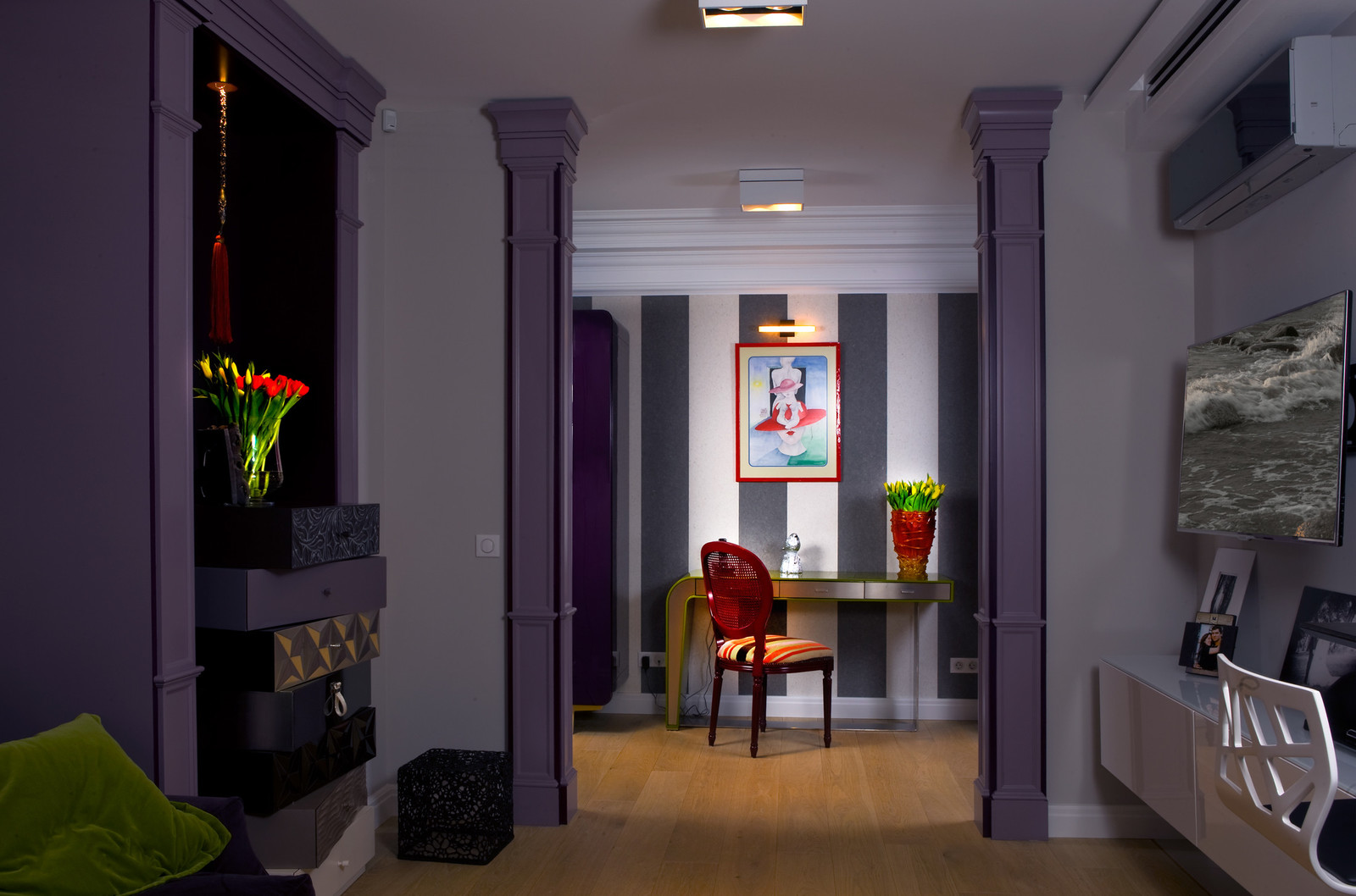 Яркая насыщенная квартира