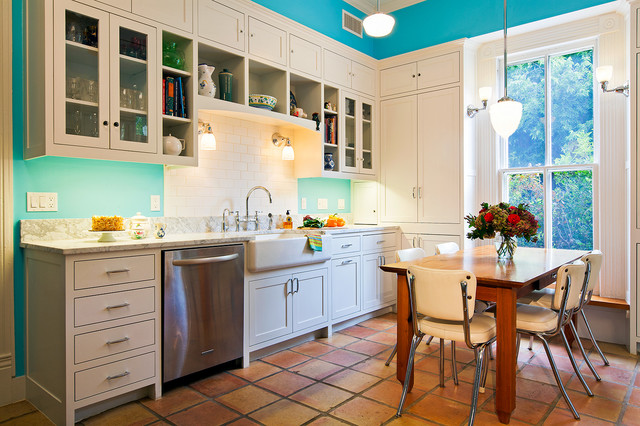 Hyde Park Kitchen traditional-kitchen