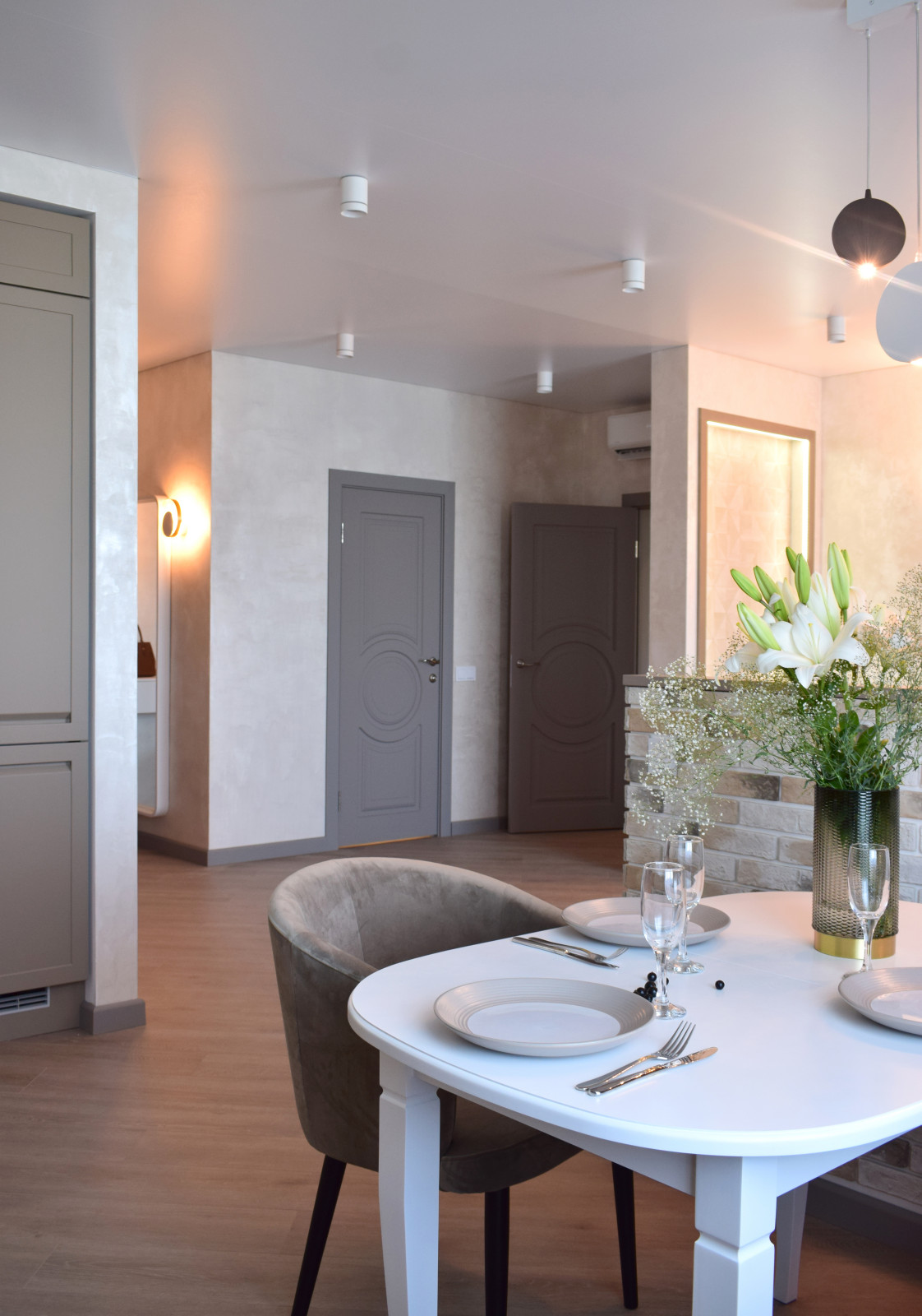 Элегантный бежевый