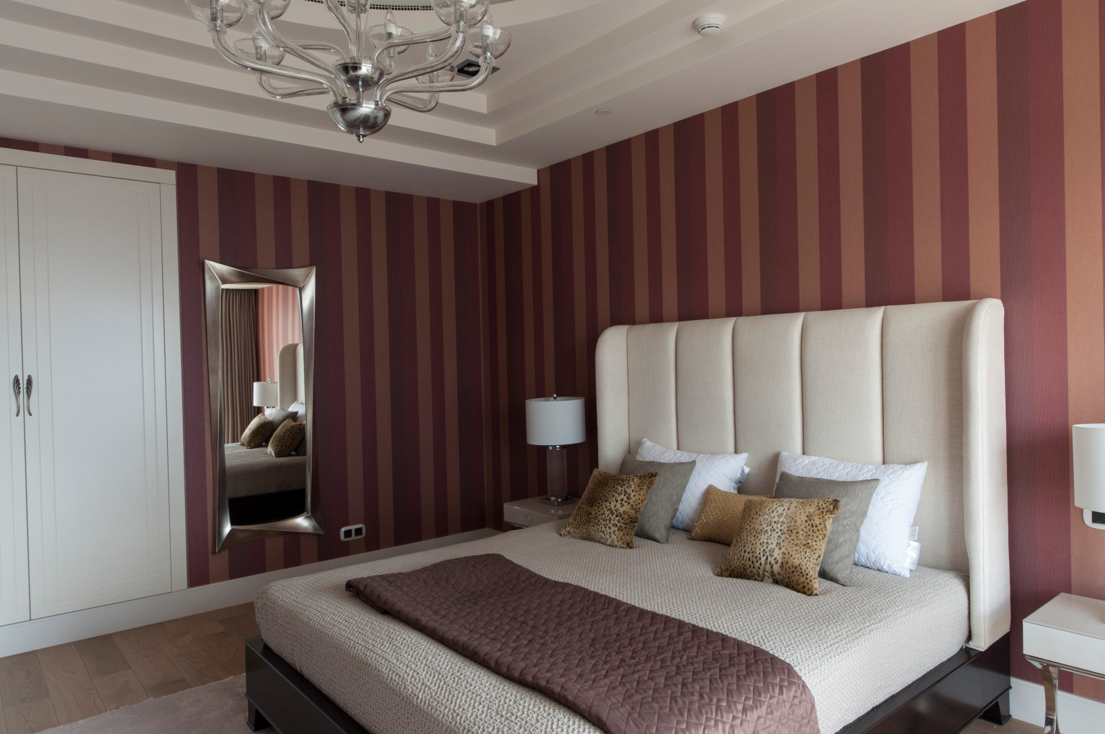 Апартаменты в Меркурий-Сити-Тауэр "Золотая башня"  Москва-Сити.