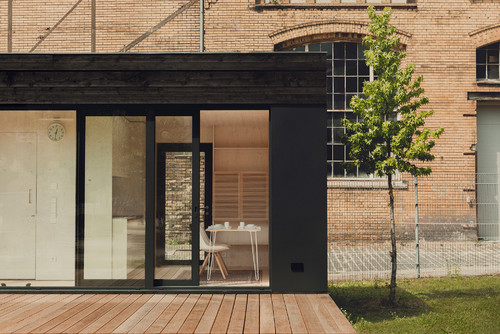 Futteralhaus. Vorgefertigtes, ökologisches, netzunabhängiges Haus