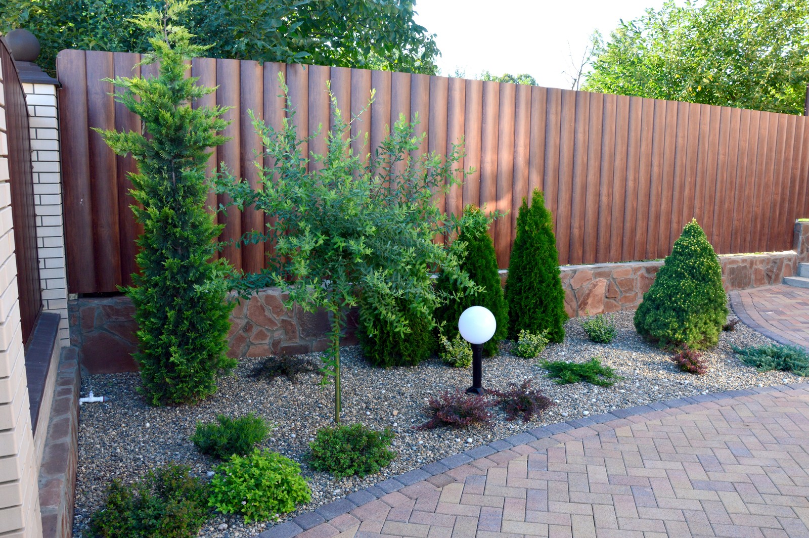 Озеленение участка в г.Крымск