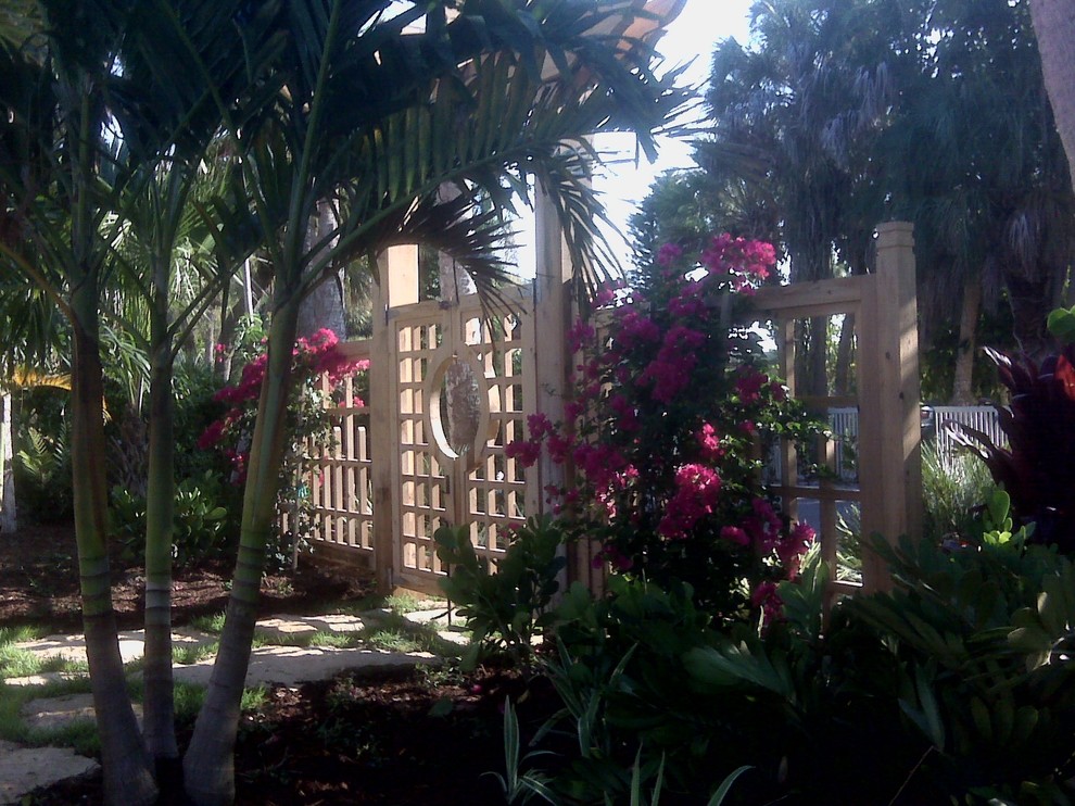 This is an example of a tropical garden in Tampa.