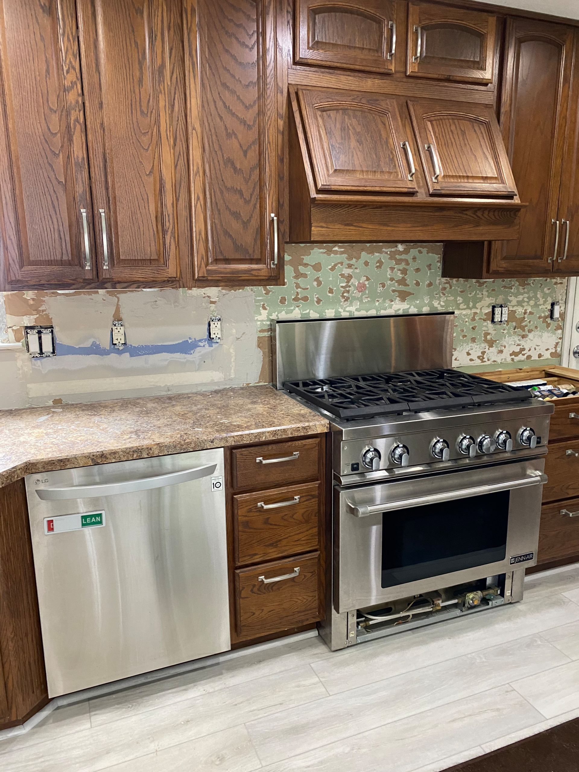 Waterford Quartz countertop and subway backsplash