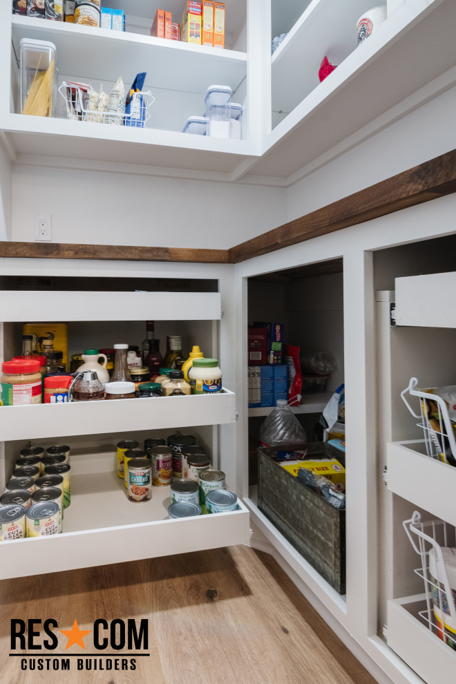 Rothglen - Kitchen Renovation