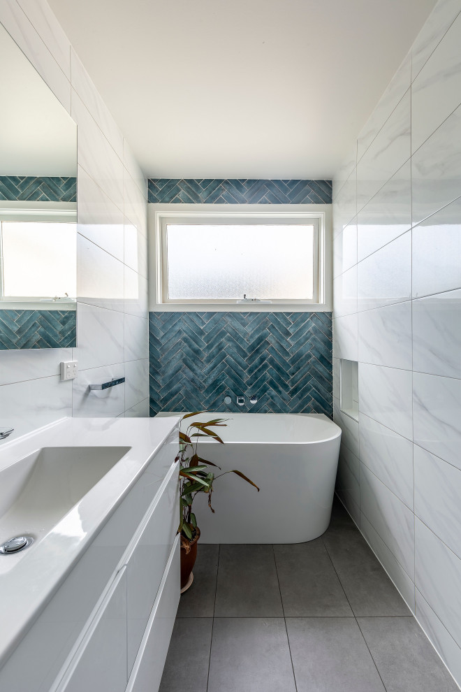 Tempelstowe Appatment Bathroom Reno - Modern - Bathroom - Melbourne ...