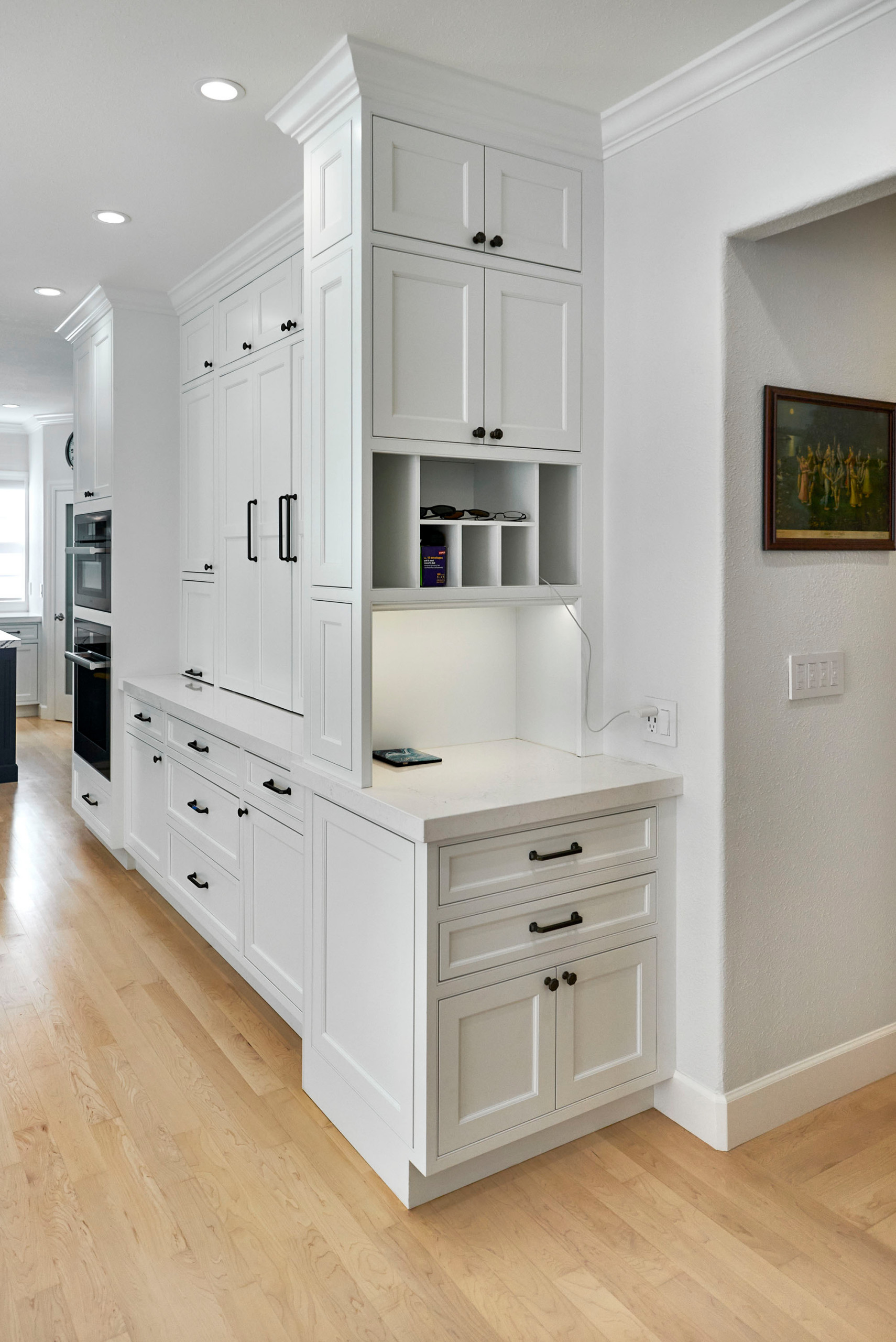 Cupertino - Transitional Elegant