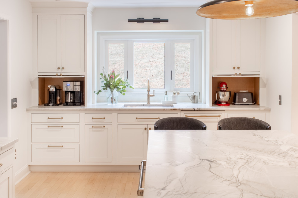 Kitchen Design in Newtown Square, PA - Kitchen - Philadelphia - by Pine ...