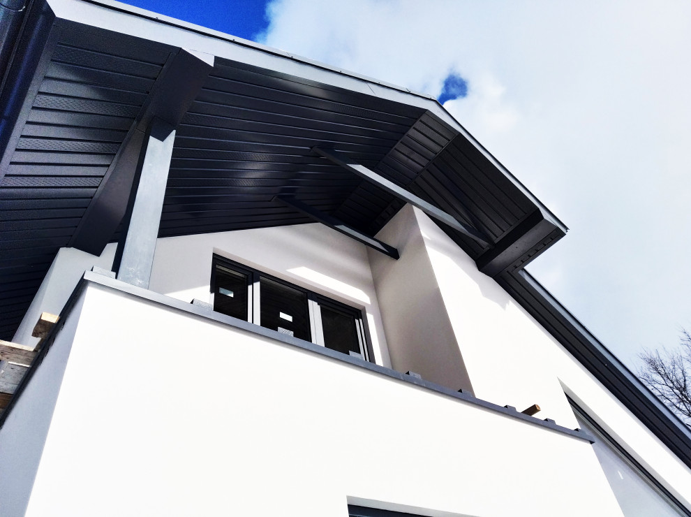 Загородный дом с мансардой