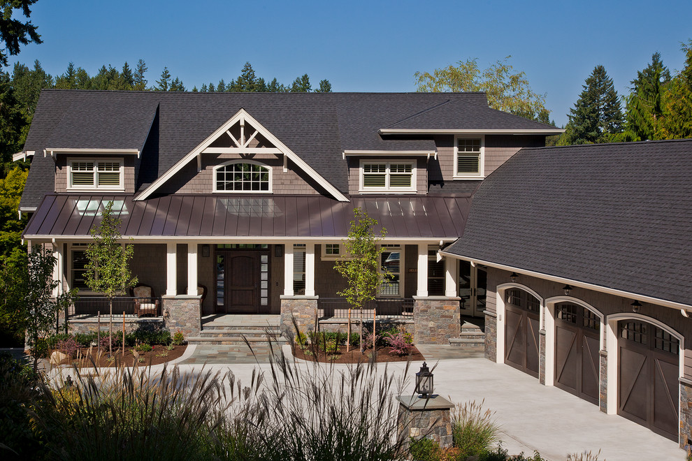 Inspiration for a traditional exterior in Seattle.