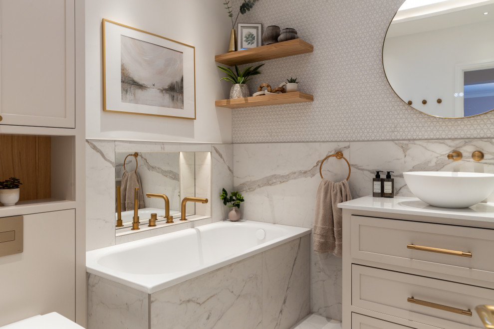 Design ideas for a traditional bathroom in Surrey.