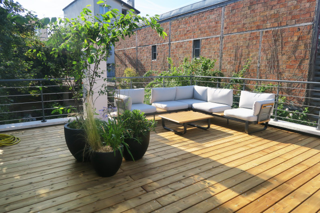 Terrasse - Bulles et d&eacute;ambule 1 contemporary-deck