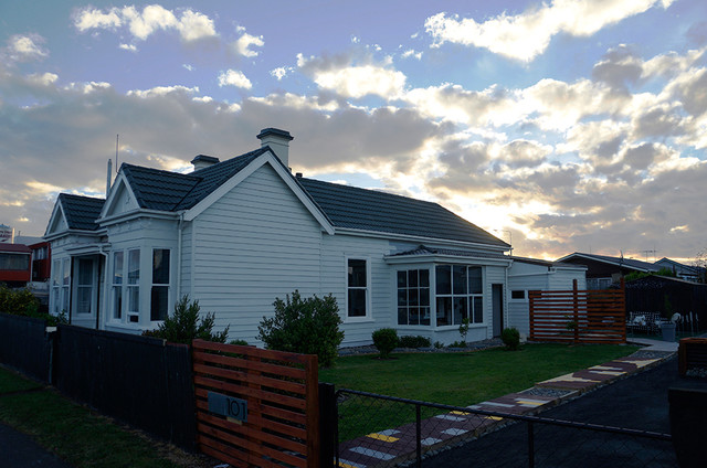 1905 NZ Villa Renovation amerikansk-craftsman-hus-og-facade