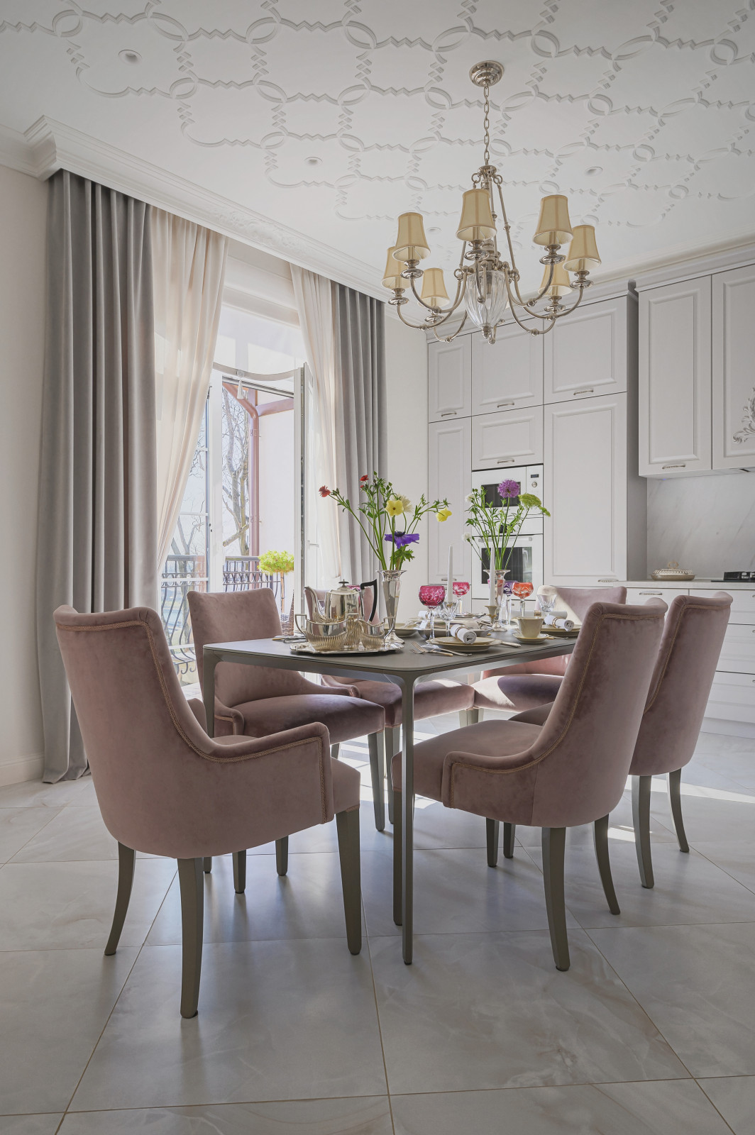 2-х уровневая квартира Неоклассика