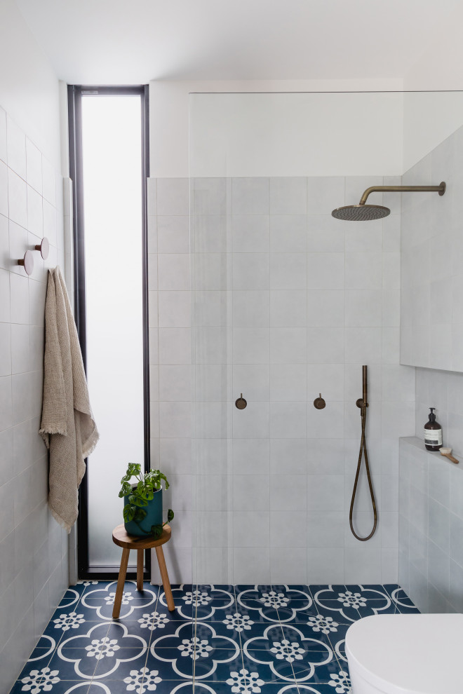 Luxurious Sanctuary - Bathroom - Melbourne - by White Pebble Interiors ...