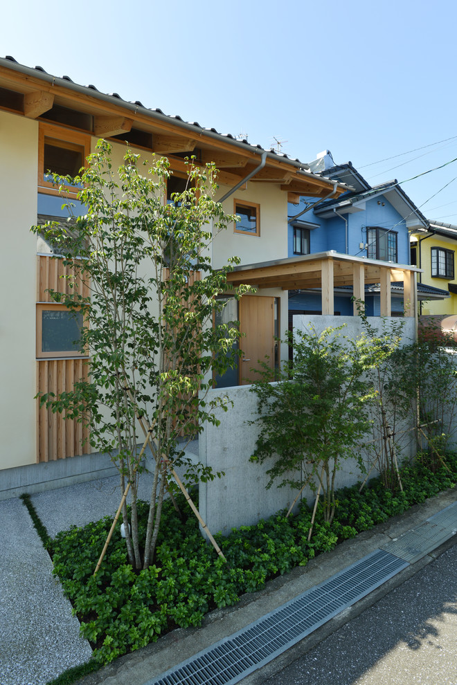 他の地域にある和風のおしゃれな住まいの写真