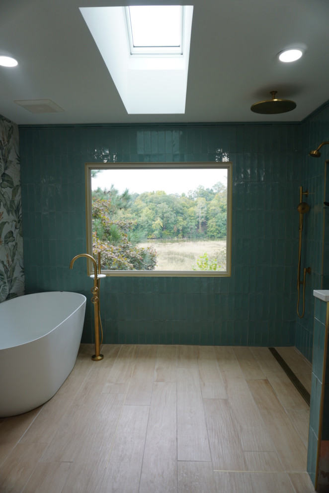 Green Bathroom