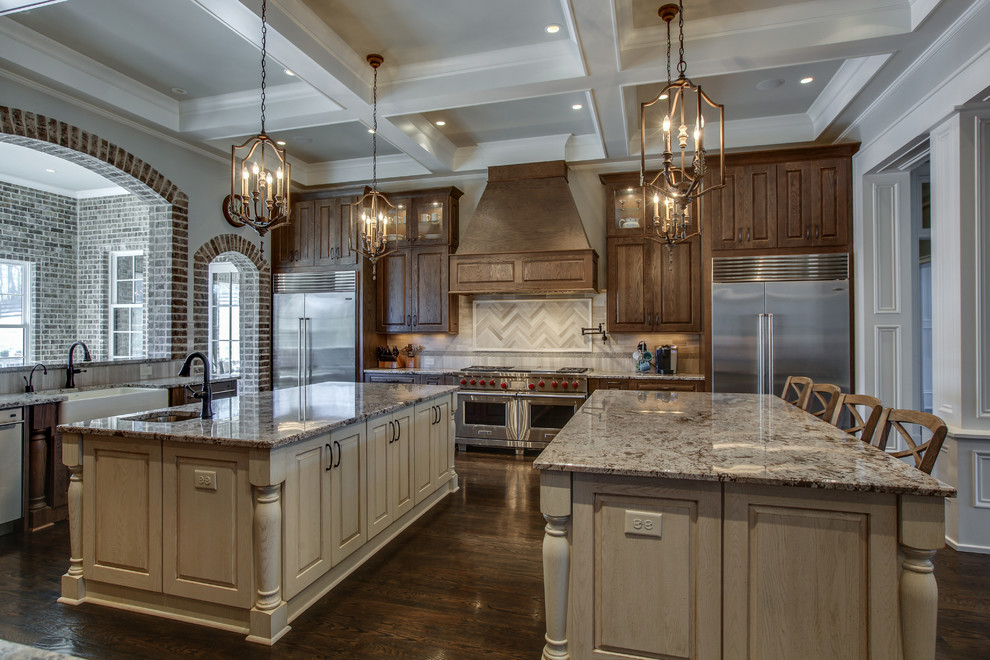 Wellborn Forest Cabinetry Farmhouse Kitchen Chicago By C H