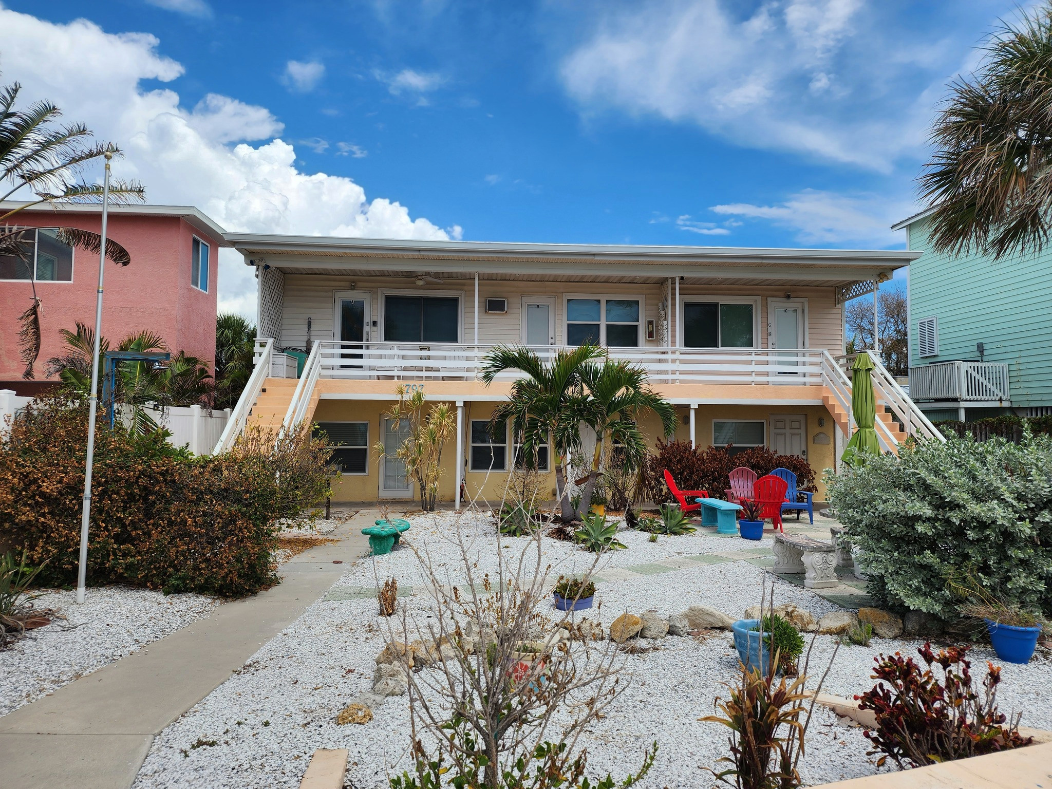 Exterior home photo in Tampa