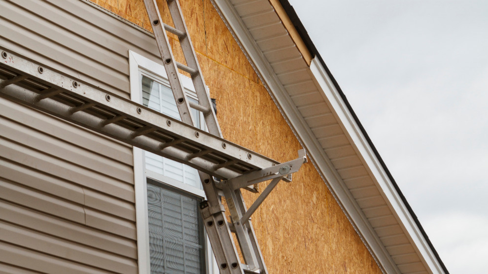 Is aluminum siding worth the cost?