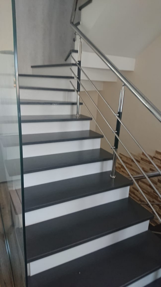 Лестница из керамогранита