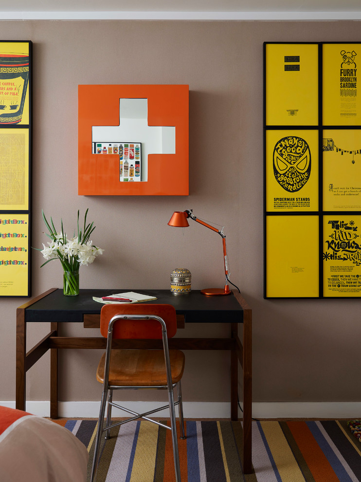 Inspiration for a contemporary bedroom remodel in New York with gray walls