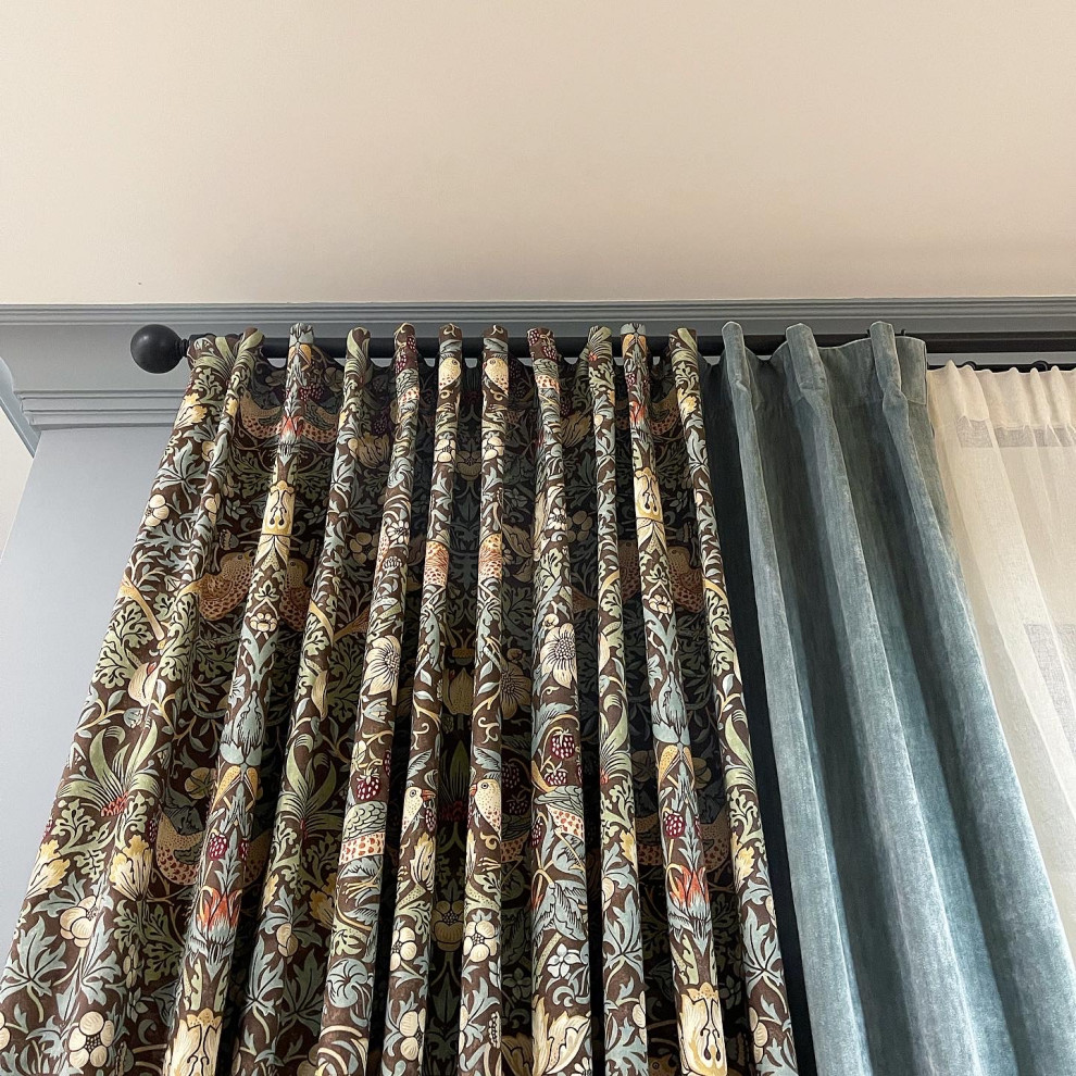 Текстильное оформление гостиной в Куркино