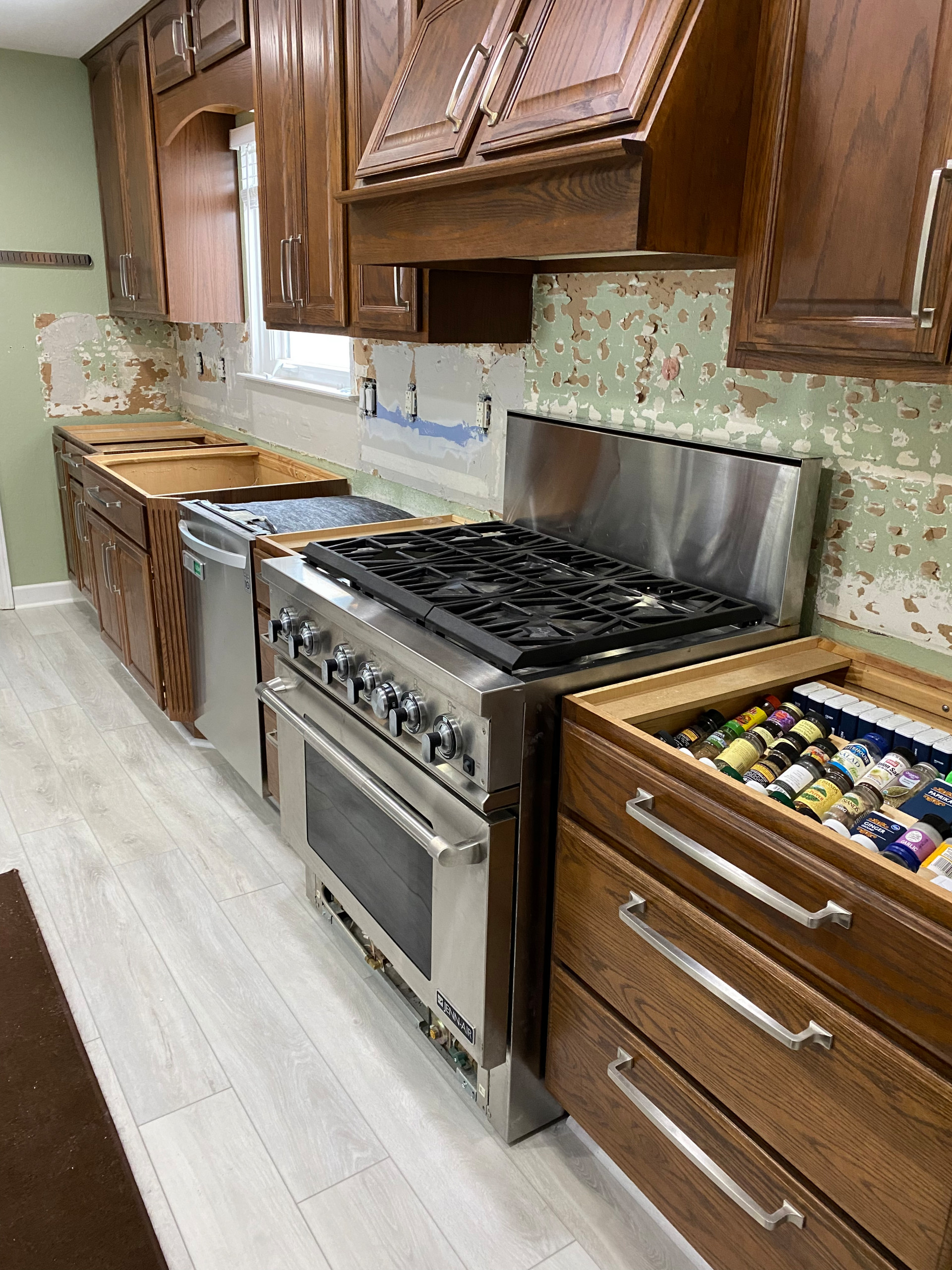 Waterford Quartz countertop and subway backsplash