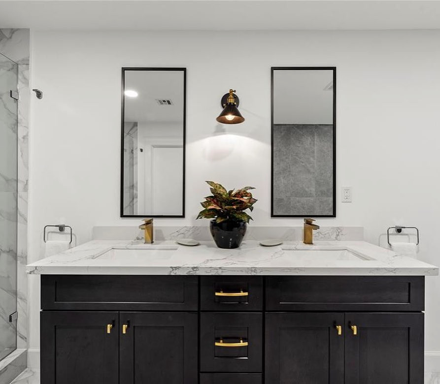 Inspiration for a medium sized contemporary ensuite bathroom in Houston with black cabinets, an alcove shower, quartz worktops, a sliding door, white worktops, double sinks and a built in vanity unit.