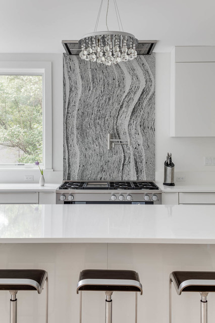 White Cliff Roxwell Cambria Quartz Kitchen Mitered Waterfall
