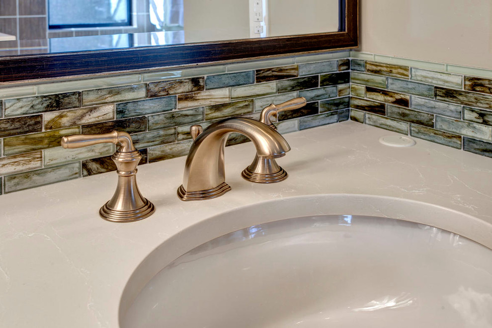 Inspiration for a transitional home design remodel in Seattle