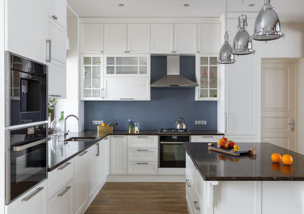 Дом на склоне